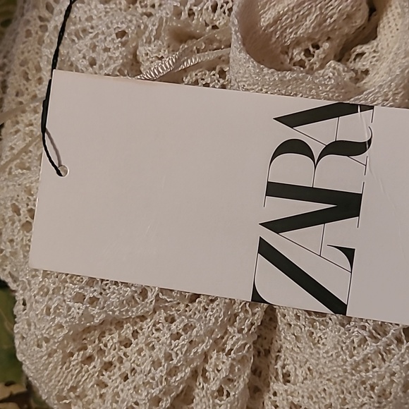 Zara Pointelle Knit Tunic - Picture 4 of 6